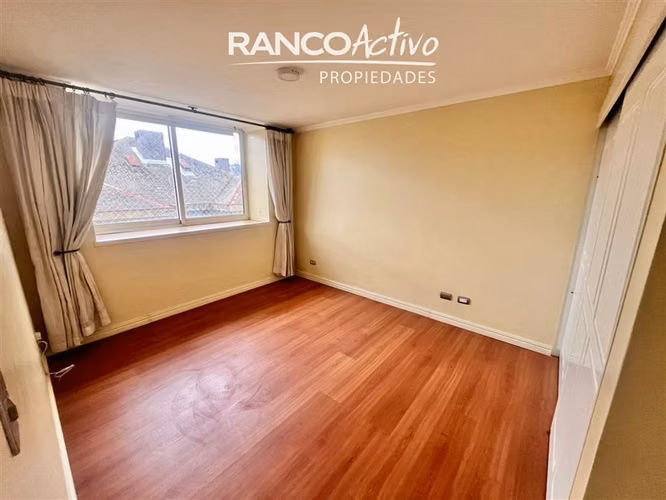 Arriendo dpto 2D con estacionamiento Av. Alemania, Temuco