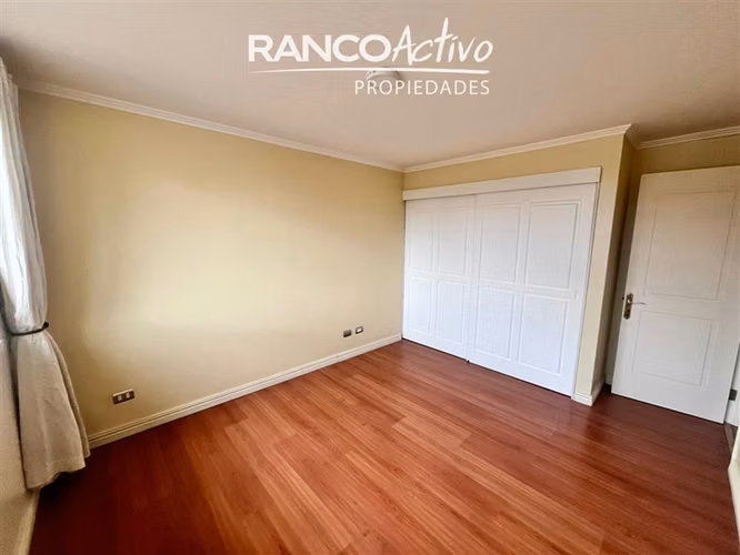 Arriendo dpto 2D con estacionamiento Av. Alemania, Temuco