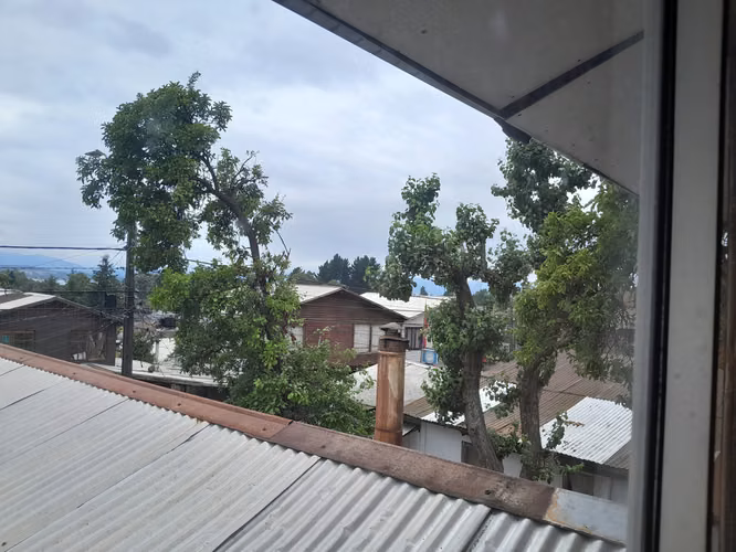 Amplia casa en calle Lautaro, Villarrica
