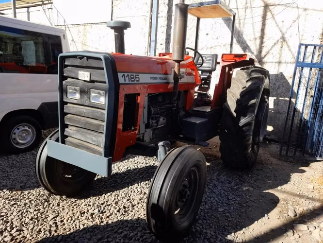Massey ferguson  1185 1996