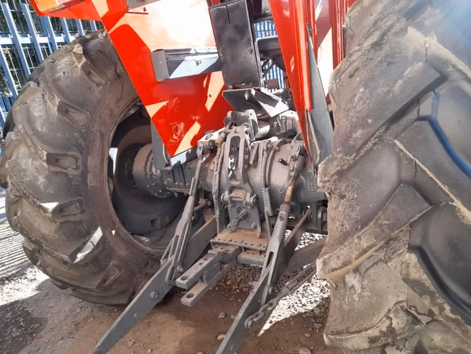 Massey ferguson  1185 1996