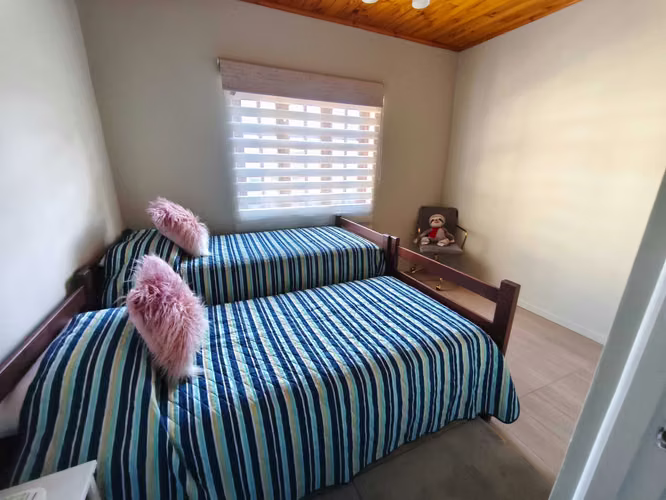 Amplia casa con uso comercial (161070)