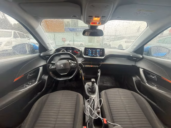 PEUGEOT 2008 DIÉSEL MT. 2021
