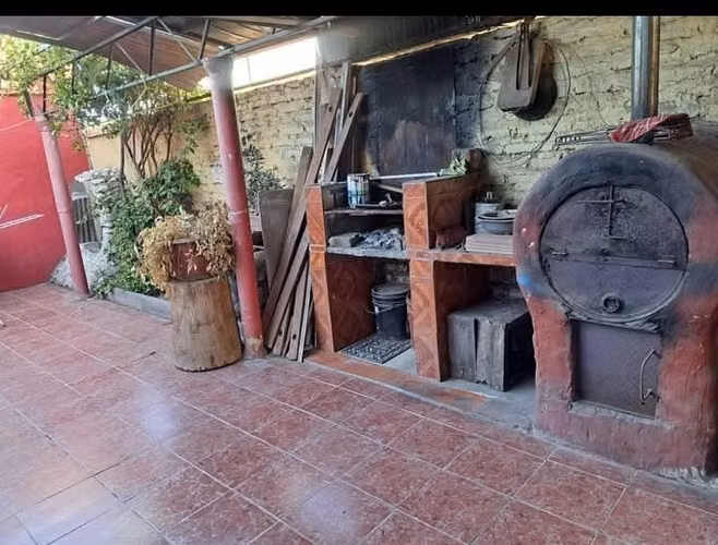 VENTA CASA 427/ 300 CONST 2 CASAS 7 D/ 2B INDEPENDIENTES
