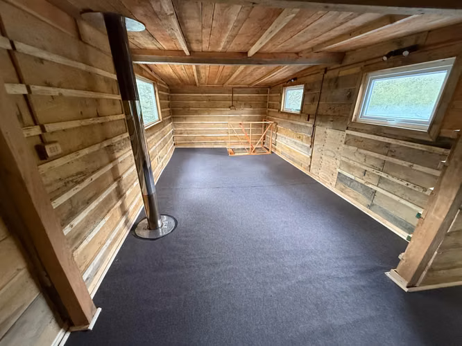 EN VENTA CASA CON ORILLA DE RIO, VIVE PATAGONIA