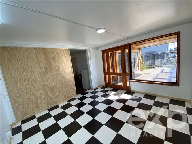 Arriendo Local Comercial en Avenida Pablo Neruda de Temuco