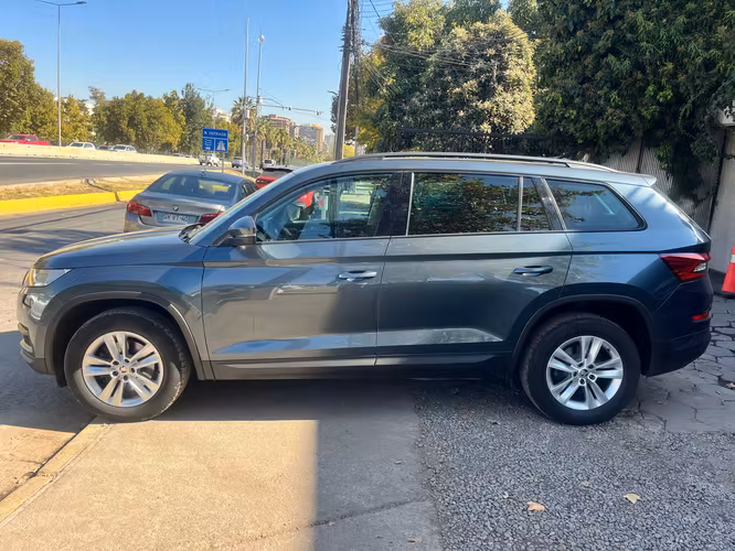 SKODA KODIAQ 1.4 TSI DSGL 2021 3 CORRIDAS FULL