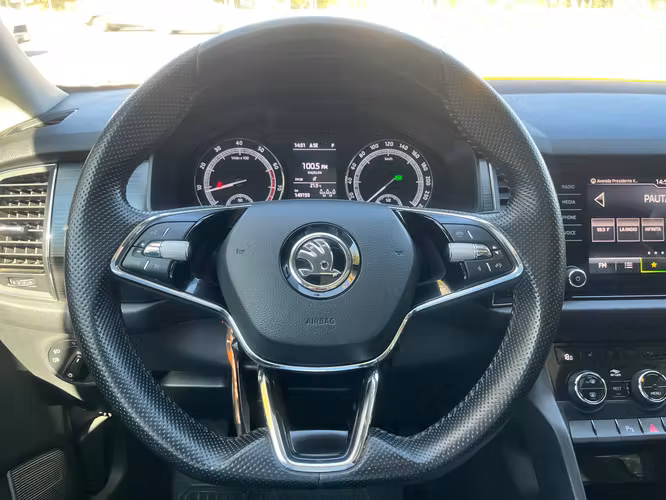 SKODA KODIAQ 1.4 TSI DSGL 2021 3 CORRIDAS FULL