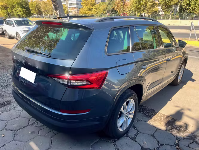 SKODA KODIAQ 1.4 TSI DSGL 2021 3 CORRIDAS FULL