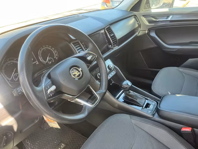 SKODA KODIAQ 1.4 TSI DSGL 2021 3 CORRIDAS FULL