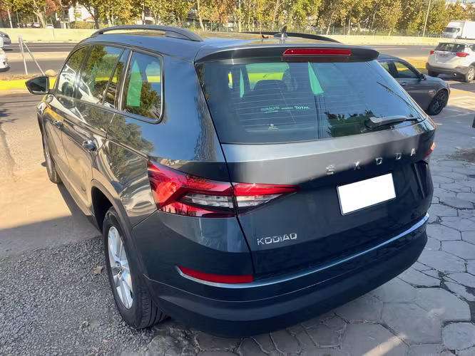 SKODA KODIAQ 1.4 TSI DSGL 2021 3 CORRIDAS FULL