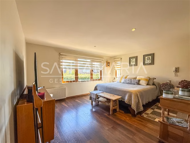 Casa en venta de 4 dorm. en El Venado, San Pedro de la Paz