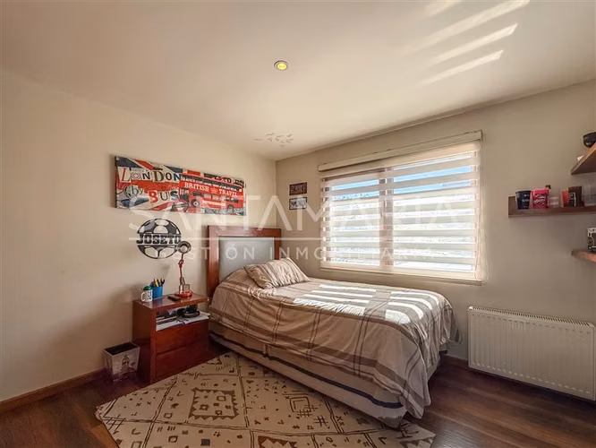 Casa en venta de 4 dorm. en El Venado, San Pedro de la Paz
