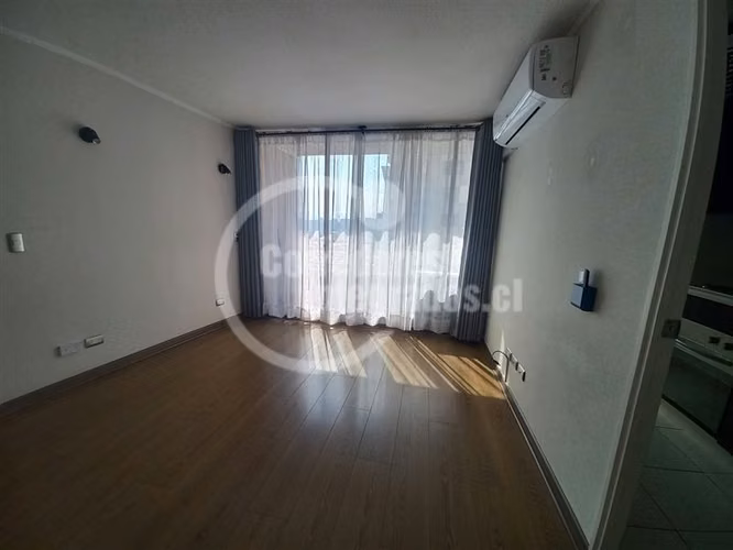 Depto.en venta de 2 dorm. amplio,2 baños, bodega en Santiago