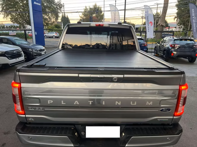 FORD F-150 PLATINIUM