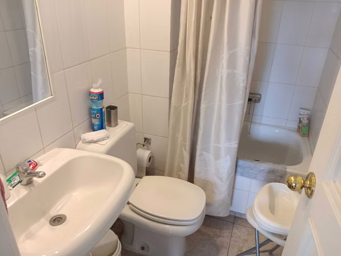 Confort y Estilo en Amplio Departamento (161120)