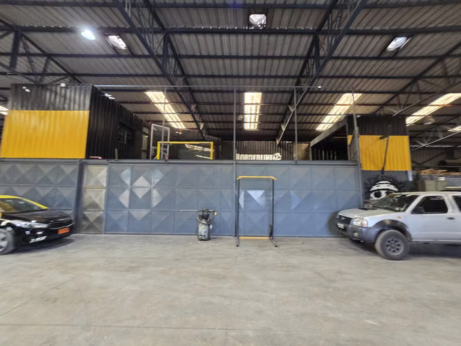PEÑAFLOR: PROPIEDAD INDUSTRIAL 5.800 M2, A 200 MTS AUTOPISTA DEL SOL