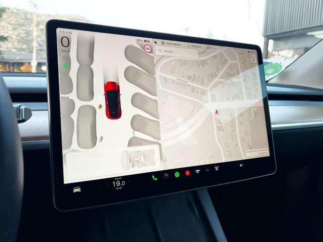 TESLA MODEL Y STANDART RANGE  2025 - Imagen 14