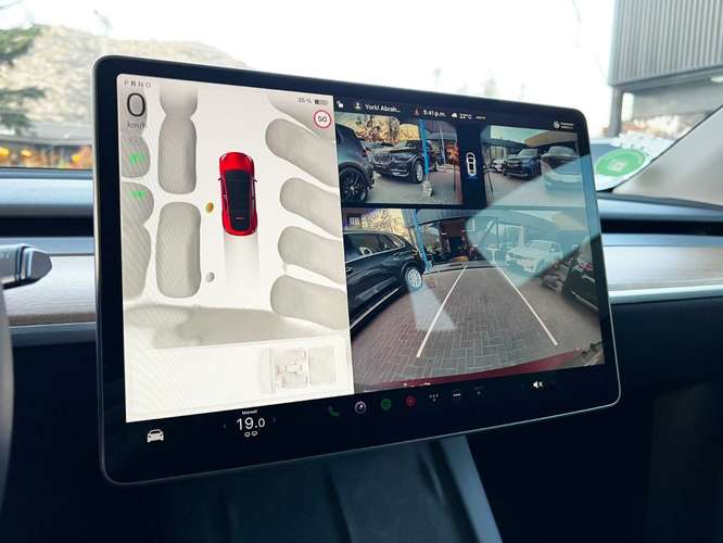 TESLA MODEL Y STANDART RANGE  2025 - Imagen 12