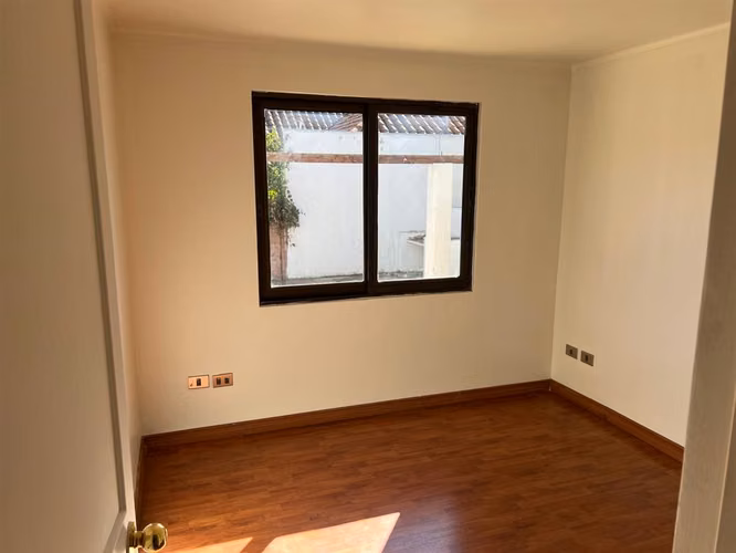 CASA Casa en VENTA o ARRIENDO en Machalí, Rancagua, Condominio Puerta del Alba