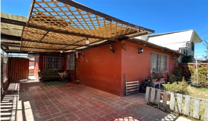 CASA EN VENTA 204 MTS, 2 DORM, CERRILLOS