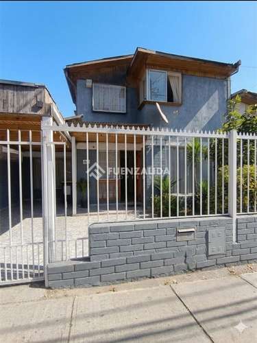 Casa en venta de 4 dorm a pasos del metro del sol en Maipú