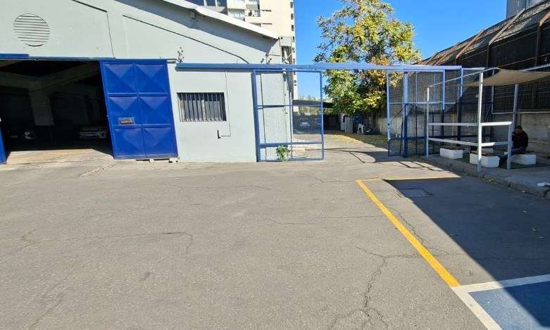 Amplio metraje de oficinas con bodega en sector de Ñuñoa