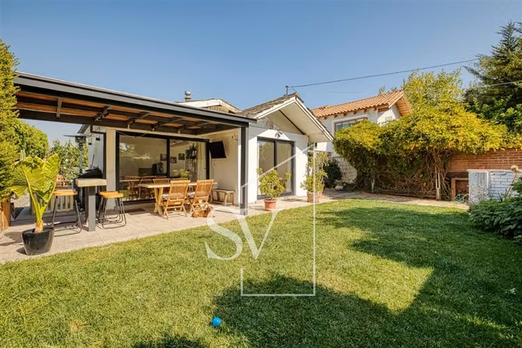 Espectacular casa muy espaciosa, remodelada el año 2023