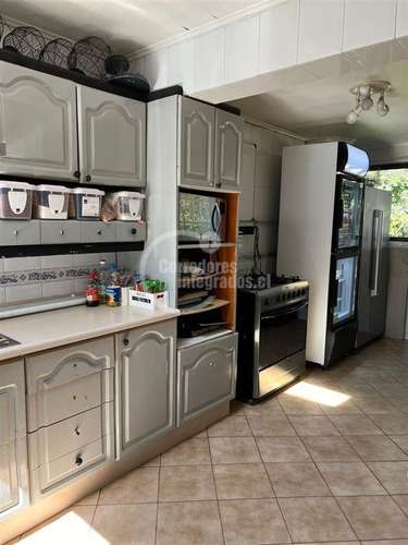 Local Comercial en arriendo en Lo Barnechea - Imagen 11