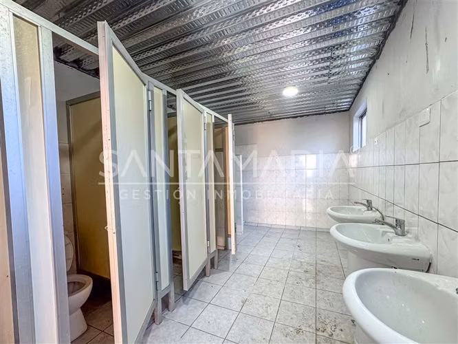 Local Comercial en arriendo en Sargento Aldea, Talcahuano
