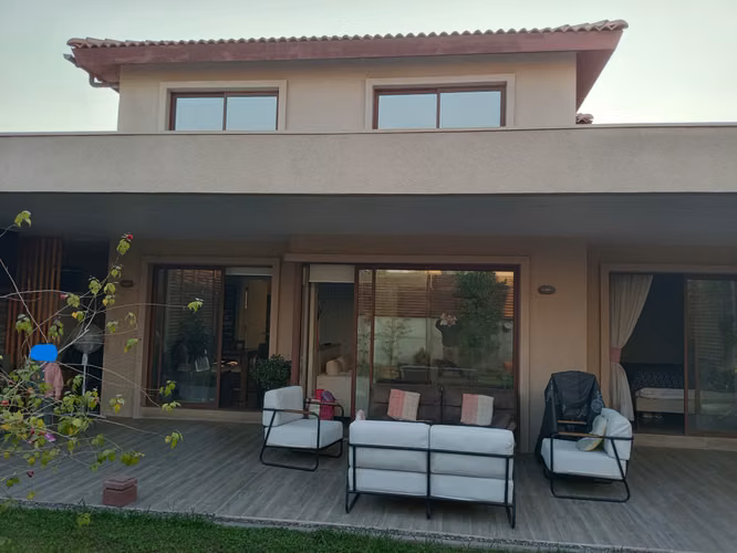 SOLIDA Y LINDA CASA EN CONDOMINIO ALCAZAR BRISAS NORTE