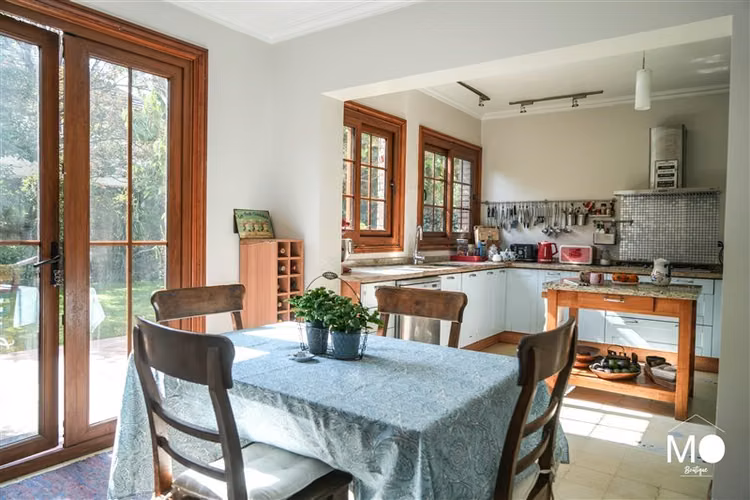 Gran Casa Estilo Tudor Remodela en Providencia