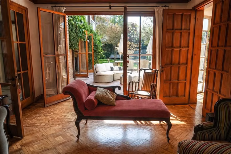 Gran Casa Estilo Tudor Remodela en Providencia