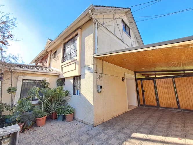 Arriendo Casa Esquina De 5 Dormitorios, Piscina Y Quincho - Imagen 19