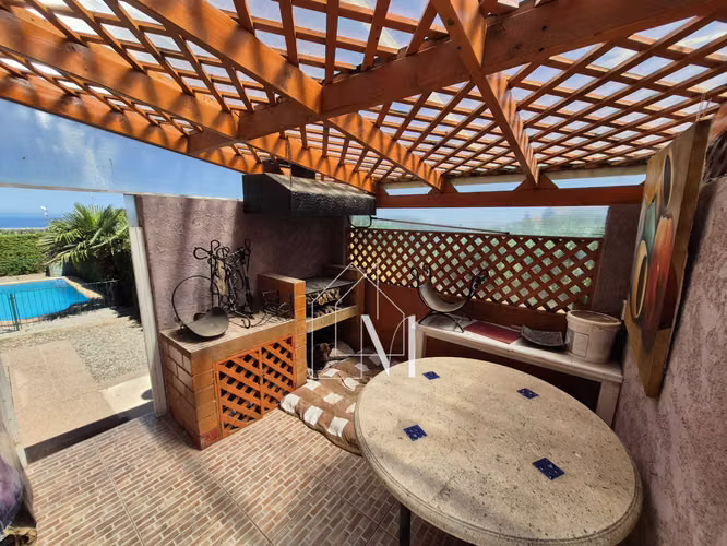 Casa Luminosa Ideal para Inversión (161377)