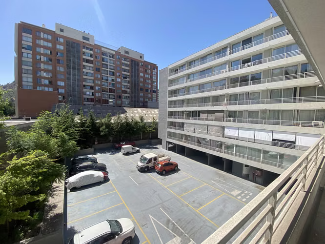 DEPTO 1D 1B CON EST Y BOD A PASOS DEL METRO CERRO BLANCO