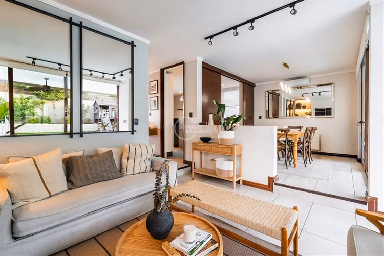 Casa en venta 4D/4B/3E Chicureo Colegio San Anselmo