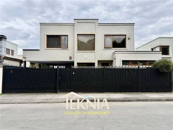 Se Vende Casa Ampliada 5 dorm. 4 Baños Cumbres de Sur Temuco