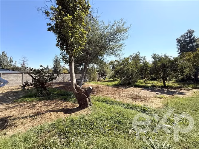 TERRENO ESTRATÉGICO A PASOS DE CONDOMINIOS Y EJE COMERCIAL