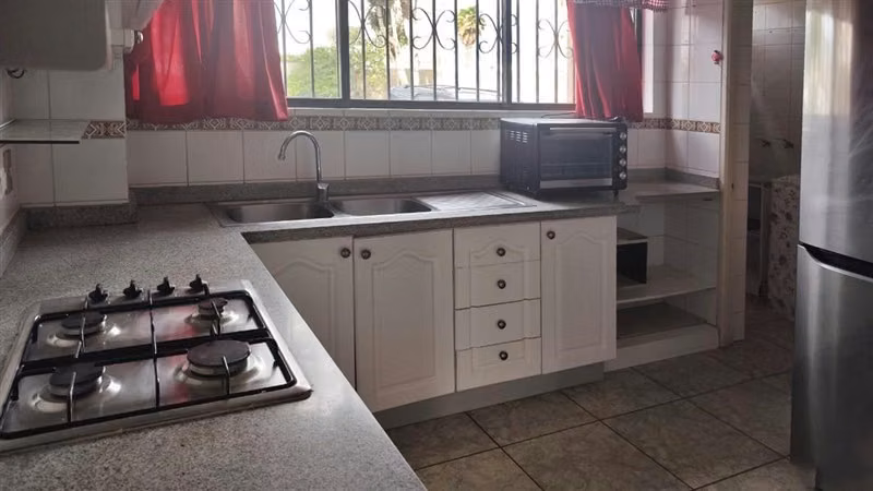 Oportunidad 3D/3B Est.y Bod 1er Piso sector Colegio Inglés - Imagen 31