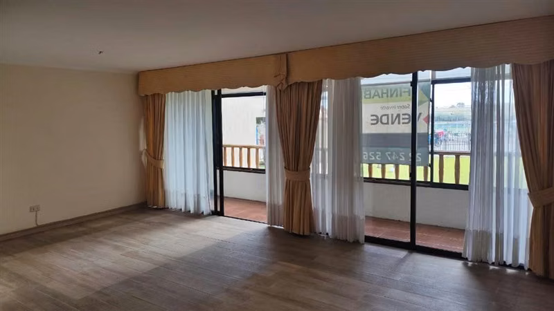 Oportunidad 3D/3B Est.y Bod 1er Piso sector Colegio Inglés - Imagen 15