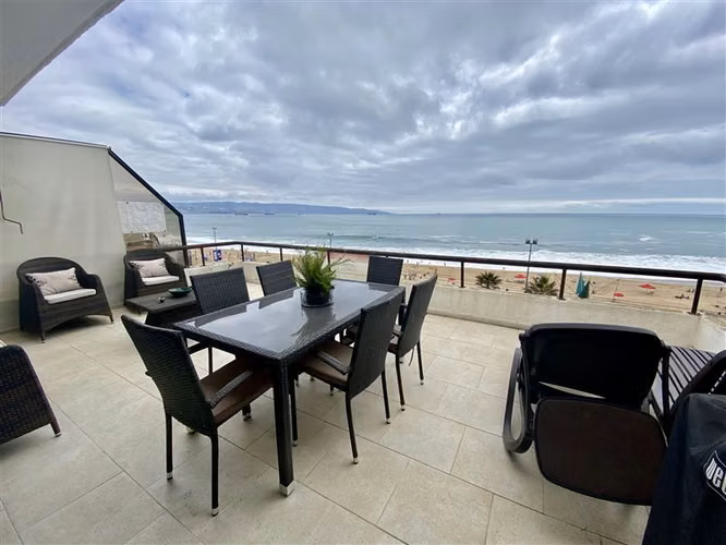 Departamento en arriendo de 4 dorm. en Viña del Mar