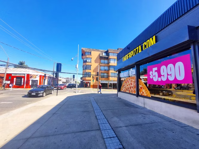 arriendo local comercial en esquina de alto flujo - Imagen 7