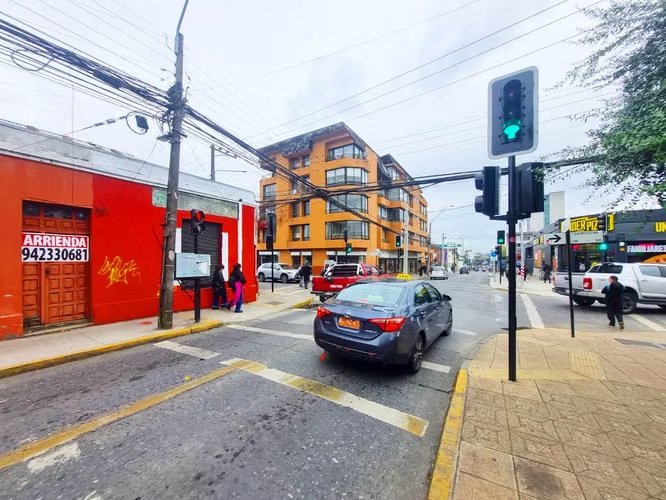 arriendo local comercial en esquina de alto flujo - Imagen 8