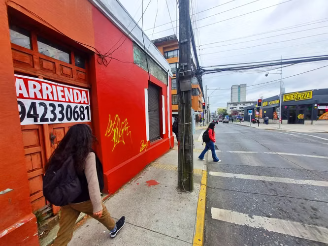 arriendo local comercial en esquina de alto flujo - Imagen 5