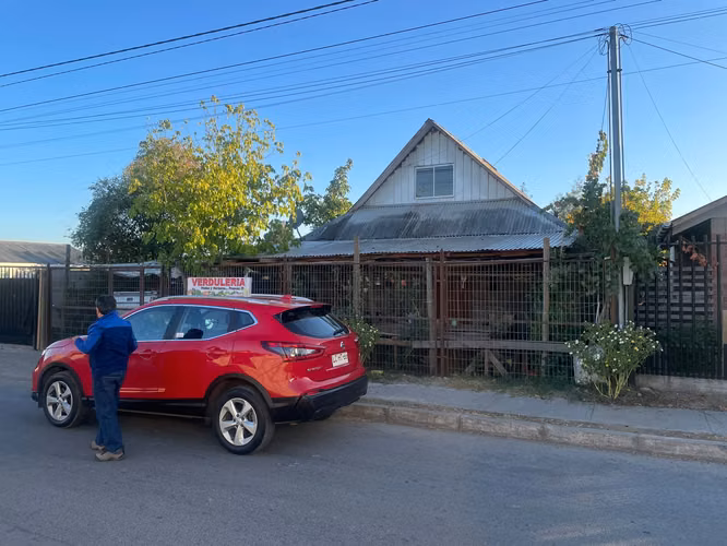 Amplio terreno con sólida casa en Los Niches, Curicó
