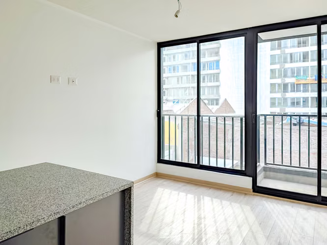 DEPARTAMENTO SEMI NUEVO EN CENTRO DE SANTIAGO - Imagen 12
