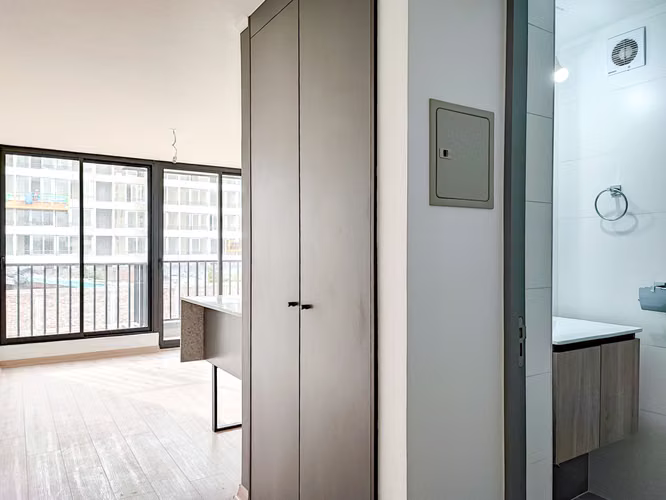 DEPARTAMENTO SEMI NUEVO EN CENTRO DE SANTIAGO - Imagen 11