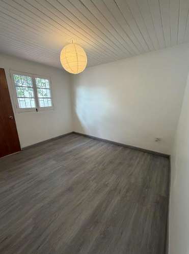 EXCELENTE CASA DE INVERSION 4D 1B - Imagen 9