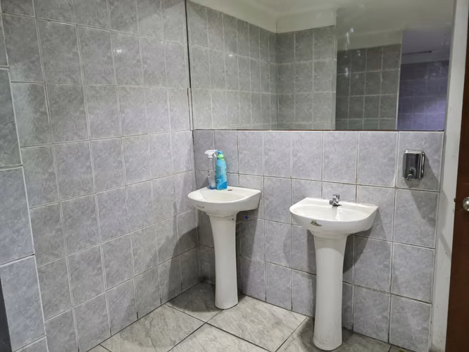 VENTA GALPON BODEGA COMERCIAL 267 M2 PORTUGAL AV MATTA